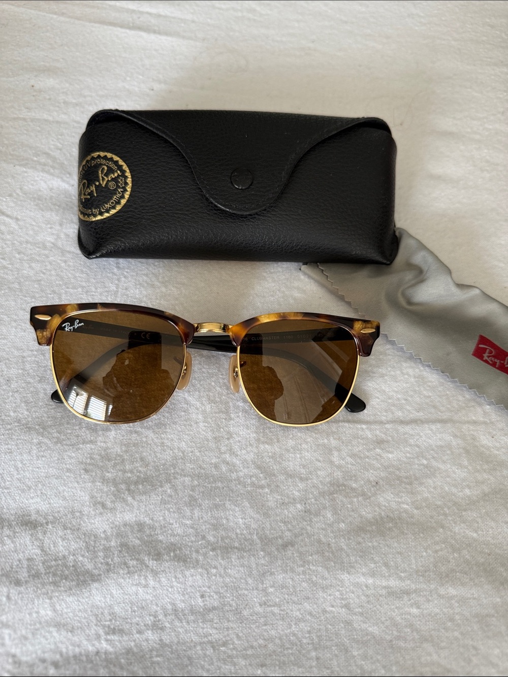 Ray-Ban Clubmaster Sunglasses - Tortoise & Gold with Brown Lenses